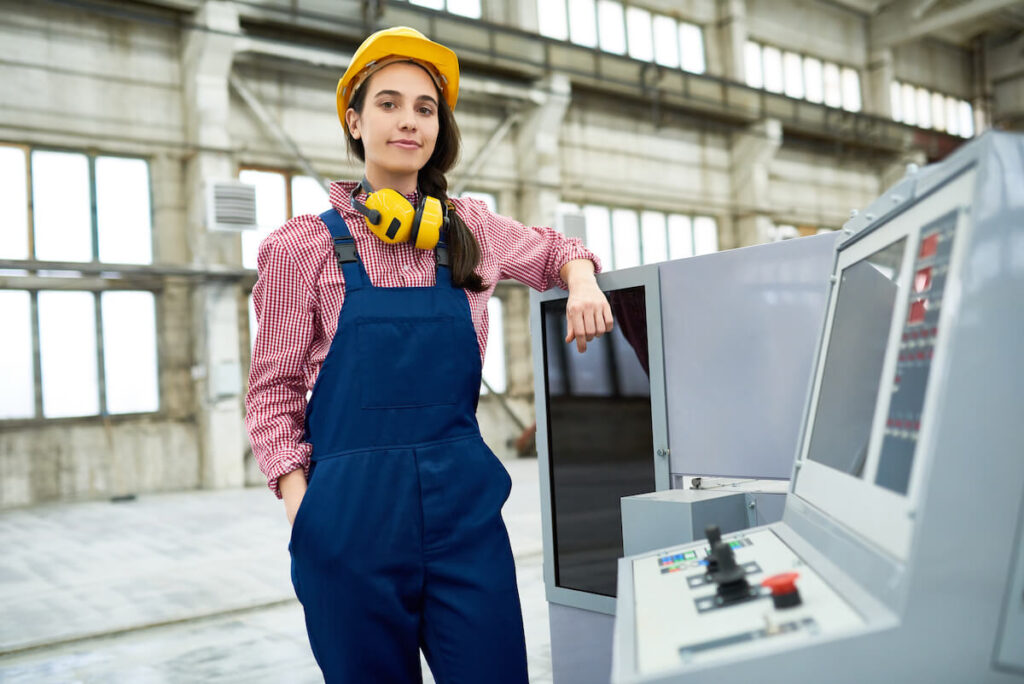operator cnc